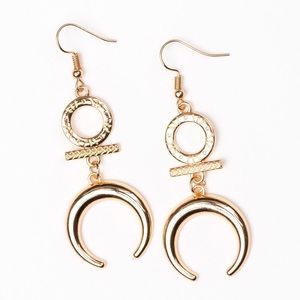 Majestically Moon Child